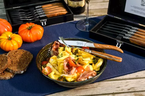 Laguiole Style de Vie Laguiole Style de Vie Luxury Line Steakmesser Olivenholz (6 Stück) (LuxSteakOlijf)