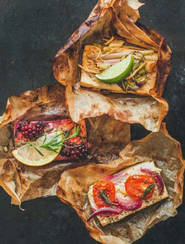 Kosmos Flamme in der Pflanze Vegane Rezepte für den Grill (11873)