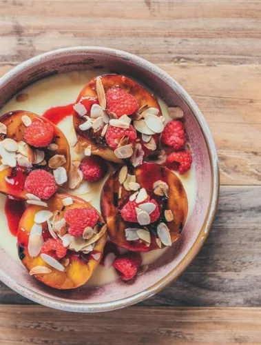 Kosmos Flamme in der Pflanze Vegane Rezepte für den Grill (11873)