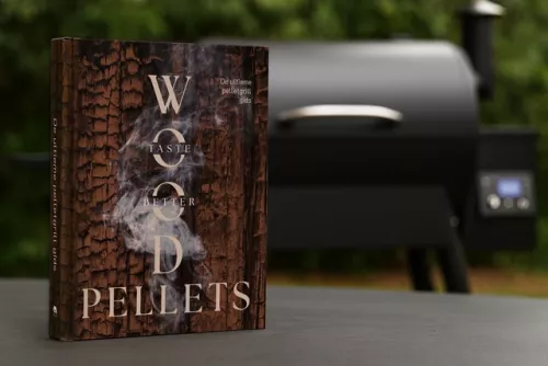 Traeger Buch „Holzpellets schmecken besser“ (WPTB25NL)