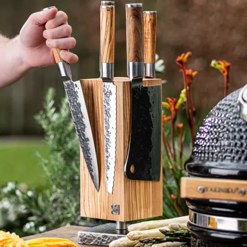 Geschmiedet Geschmiedeter magnetischer Messerblock – Olivenholz (K37100)