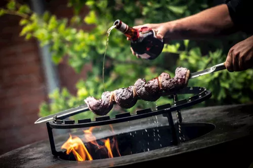 Geschmiedet Geschmiedeter Churrasco-Olivenspieß V-Form 60 cm (OLSkewV60)