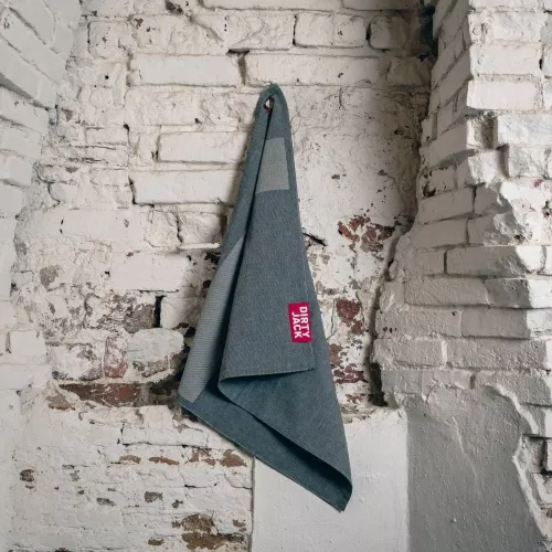 DIRTY JACK Charcoal Red-Etikett